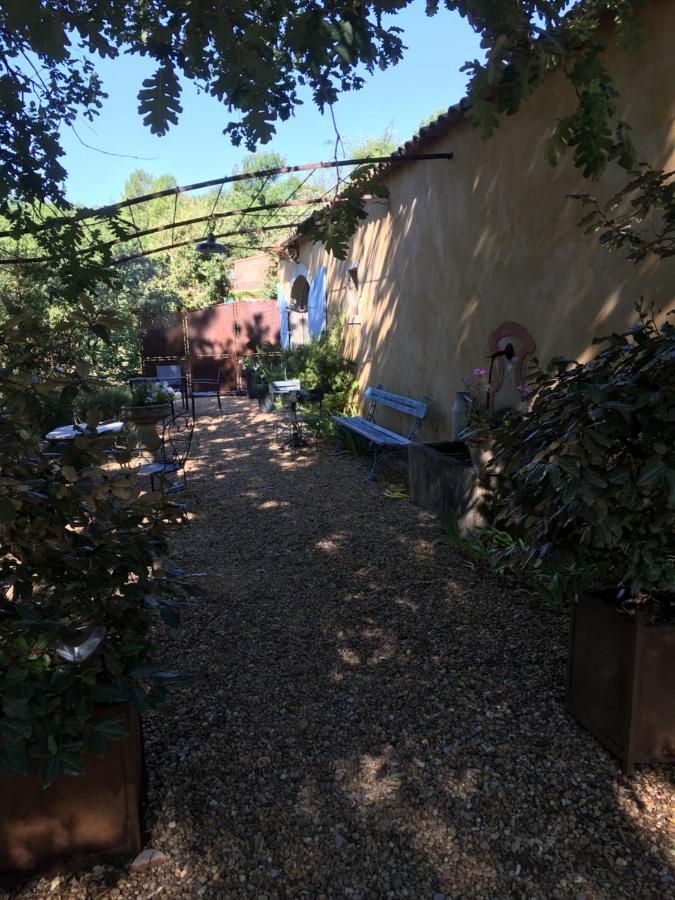 Vila Le Bois De La Cour Roussillon en Isere Exteriér fotografie